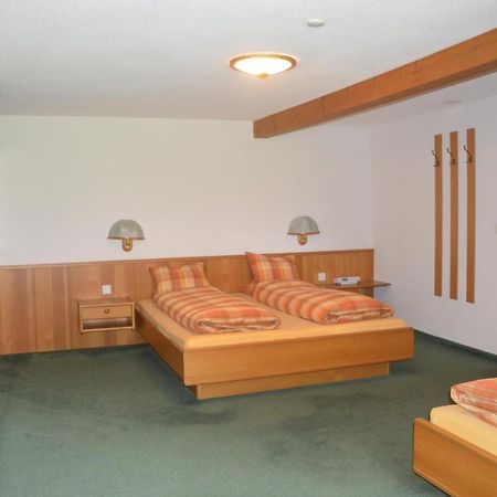 Hotel Seeblick Sufers Buitenkant foto