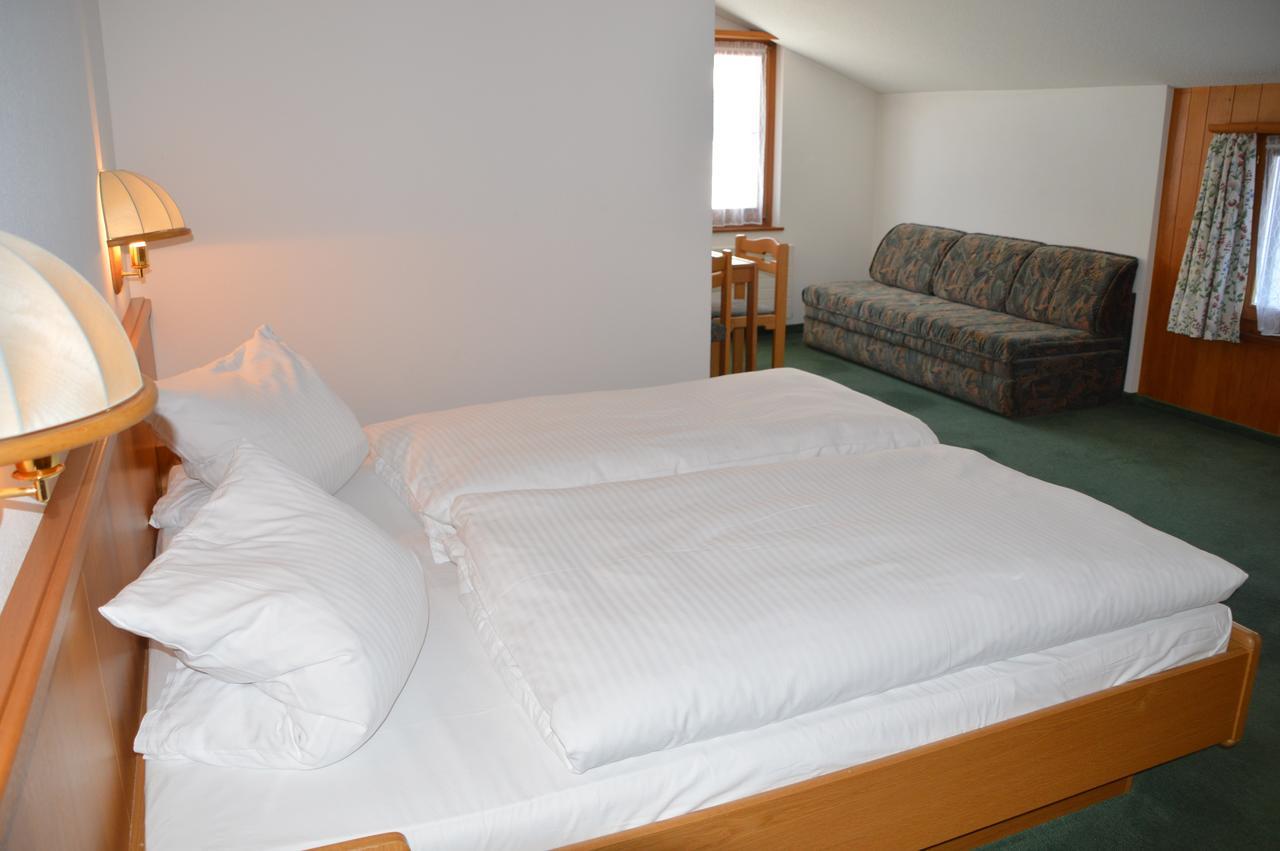 Hotel Seeblick Sufers Buitenkant foto